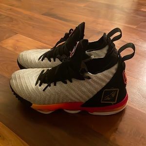 Lebron 16 Space Travel
